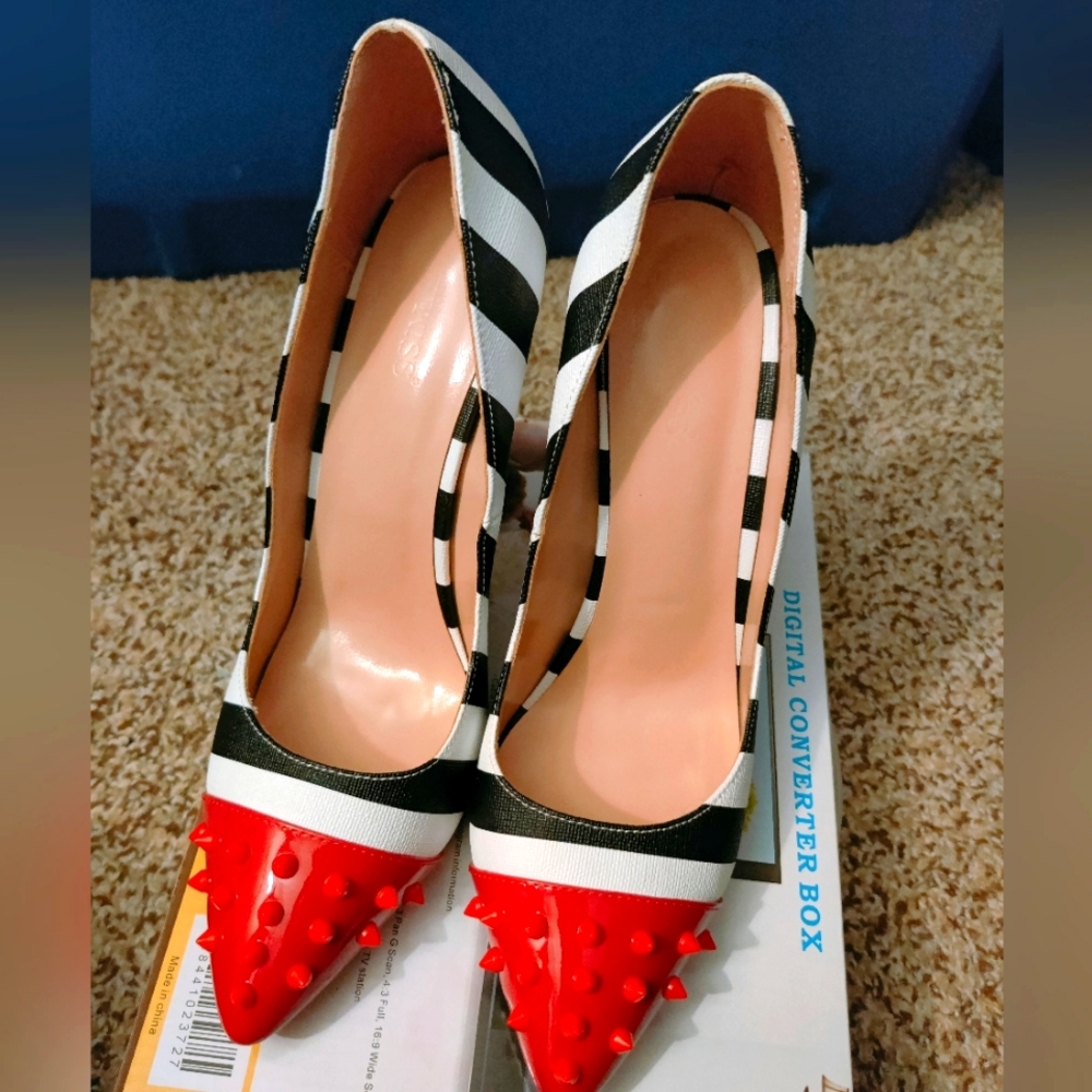 Red Stripped Black & White Stiletto Pump Heels Size 8